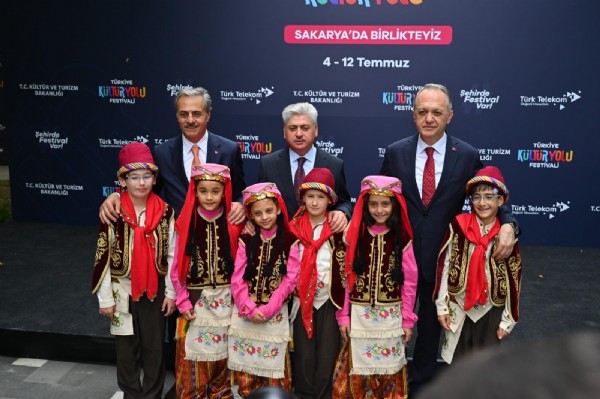 SAKARYA, İLK KEZ TÜRKİYE KÜLTÜR YOLU FESTİVALİ İLE BULUŞTU